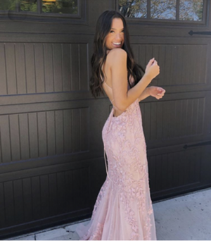 HERMINIA pretty lace dress