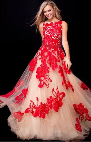 LAVONNE wedding dress